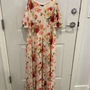 Summer maxi dress size S